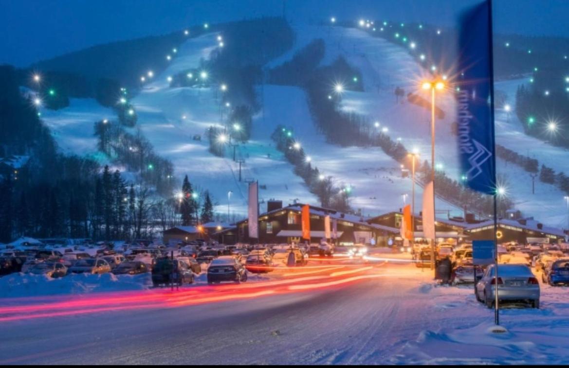 Condo Ski-In Ski-Out Стоунхем Экстерьер фото